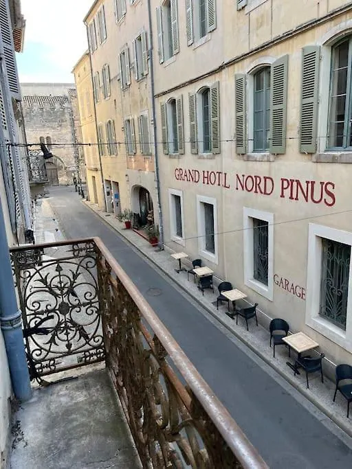 Appartement En Coeur De Ville Place Du Forum Arles 0*,