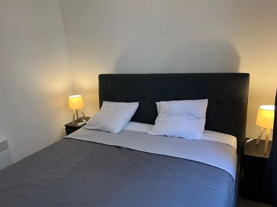 Apartment Appartement En Coeur De Ville Place Du Forum Arles